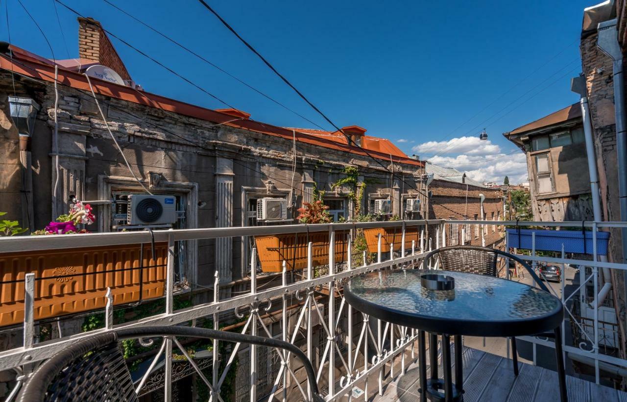 Golden Light Hotel Tiflis Dış mekan fotoğraf